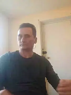 Snapshot of Viause_Kentauelle chatting on 02.24.25 Viause Kentauelle online show from 02.24.25