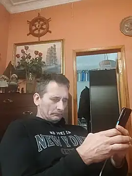 Snapshot of Viause_Kentauelle chatting on 03.10.25 Viause Kentauelle online show from 03.10.25