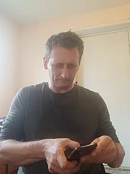 Snapshot of Viause_Kentauelle chatting on 03.17.25 Viause Kentauelle online show from 03.17.25