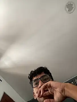 Snapshot of allens_joe chatting on 03.18.25 allens joe online show from 03.18.25