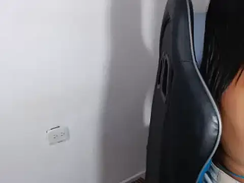 Snapshot of AmandaMarii chatting on 10.01.25 AmandaMarii online show from 10.01.25