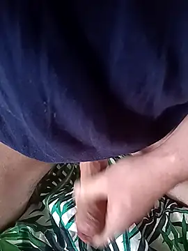 Snapshot of Horny_Lovers_97_33 chatting on 11.02.25 Horny Lovers 97 33 online show from 11.02.25