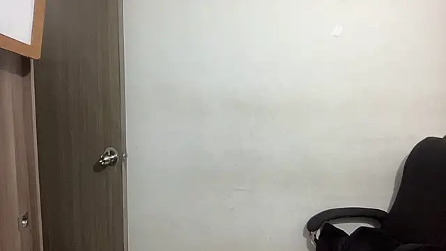 Snapshot of bob_petterson chatting on 01.09.25 bob petterson online show from 01.09.25