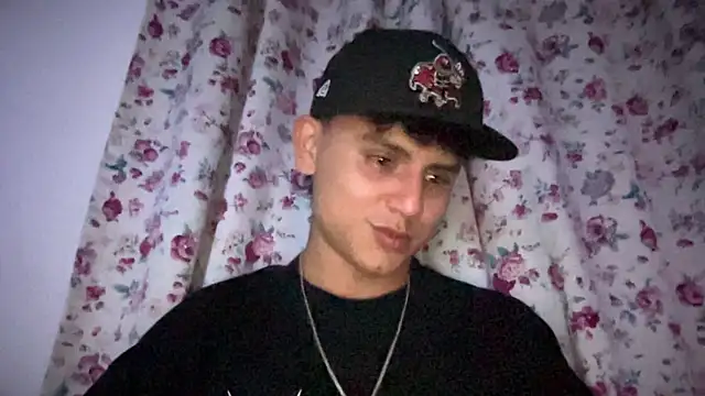 Snapshot of bob_petterson chatting on 01.20.25 bob petterson online show from 01.20.25