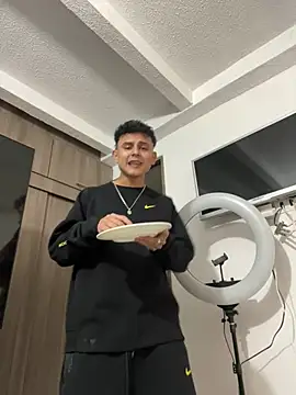 Snapshot of bob_petterson chatting on 01.31.25 bob petterson online show from 01.31.25