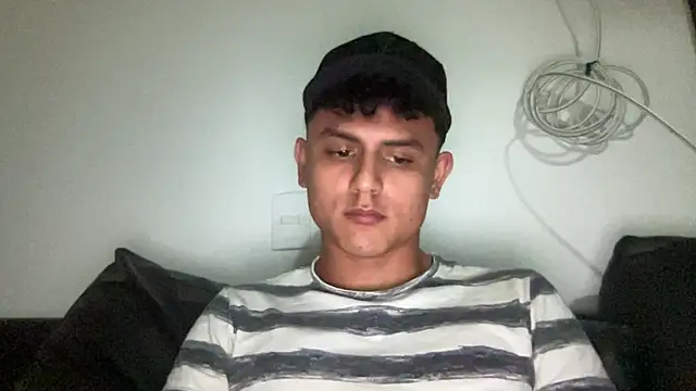 Snapshot of bob_petterson chatting on 02.08.25 bob petterson online show from 02.08.25