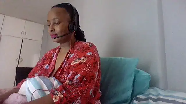 BabeAssXX online show from 09.10.25