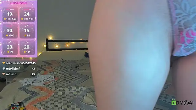 Snapshot of kimberly_ur_heart chatting on 02.20.25 kimberly ur heart online show from 02.20.25