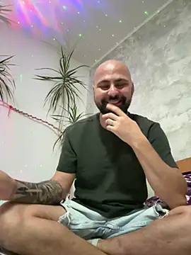 Snapshot of derek1494 chatting on 10.02.25 derek1494 online show from 10.02.25