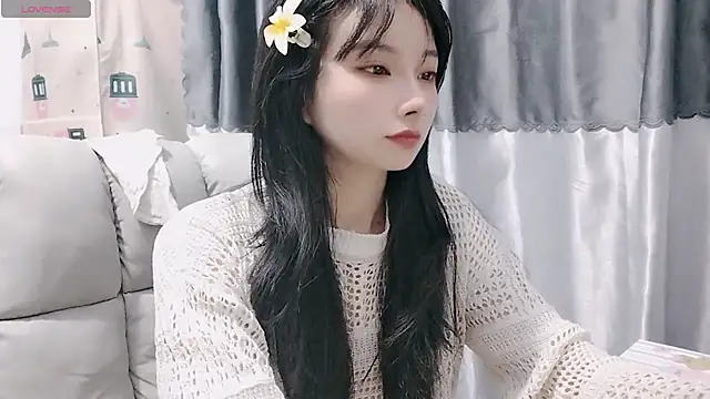 Nery Asian online show from 02.12.25