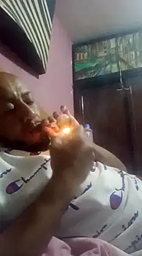 Snapshot of pineda1689 chatting on 12.14.24 pineda1689 online show from 12.14.24