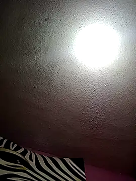 Snapshot of pineda1689 chatting on 02.18.25 pineda1689 online show from 02.18.25