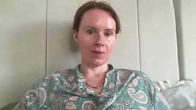 Snapshot of redheadrosie69 chatting on 09.10.25 redheadrosie69 online show from 09.10.25