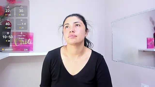 Snapshot of Danna_777_ chatting on 12.19.24 Danna 777 online show from 12.19.24