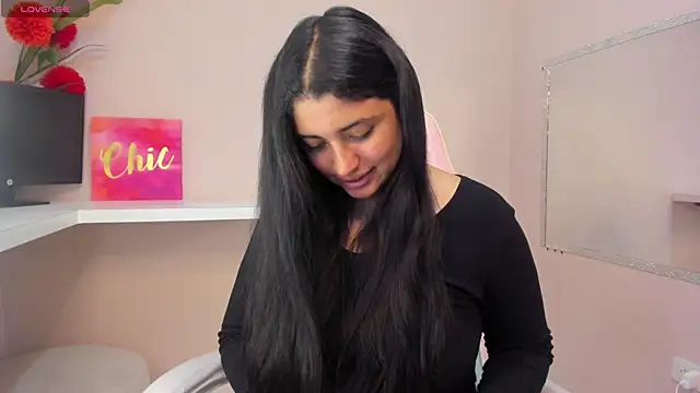 Snapshot of Danna_777_ chatting on 12.28.24 Danna 777 online show from 12.28.24