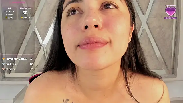 Snapshot of Danna_777_ chatting on 01.19.25 Danna 777 online show from 01.19.25