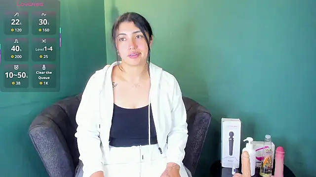 Snapshot of Danna_777_ chatting on 10.09.25 Danna 777 online show from 10.09.25