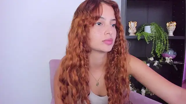 Snapshot of georgina_palacios chatting on 02.11.25 georgina palacios online show from 02.11.25