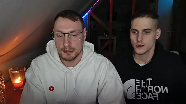 Snapshot of Relsxboy chatting on 02.07.25 Relsxboy online show from 02.07.25