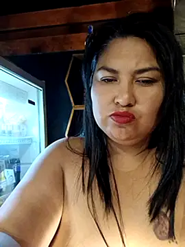 Snapshot of Marcela87 chatting on 02.23.25 Marcela87 online show from 02.23.25