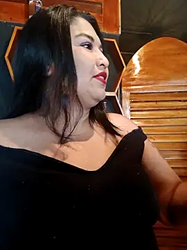 Snapshot of Marcela87 chatting on 03.08.25 Marcela87 online show from 03.08.25