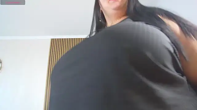 SofiaHanson online show from 11.02.25