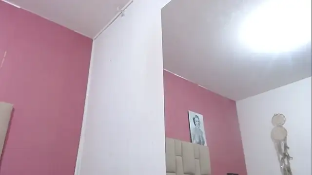 Snapshot of Amelia_Debora_Antonella chatting on 01.23.25 Amelia Debora Antonella online show from 01.23.25