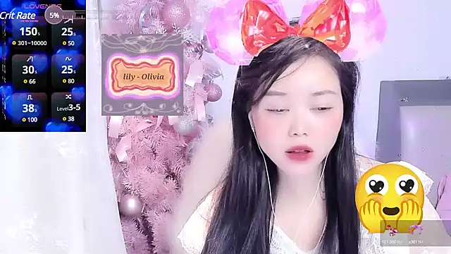 Snapshot of lilies-sweet chatting on 01.26.25 lilies-sweet online show from 01.26.25