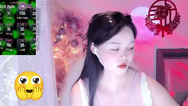 Snapshot of lilies-sweet chatting on 01.29.25 lilies-sweet online show from 01.29.25