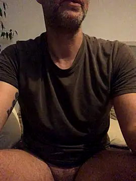 Snapshot of Romain69- chatting on 09.23.25 Romain69- online show from 09.23.25