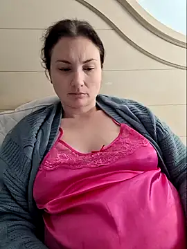 Snapshot of MilfyMrsRobinson chatting on 02.11.25 MilfyMrsRobinson online show from 02.11.25
