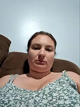 Snapshot of MilfyMrsRobinson chatting on 09.17.25 MilfyMrsRobinson online show from 09.17.25