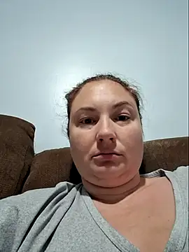 Snapshot of MilfyMrsRobinson chatting on 09.19.25 MilfyMrsRobinson online show from 09.19.25