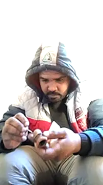 Snapshot of ListedLoin chatting on 01.24.25 ListedLoin online show from 01.24.25