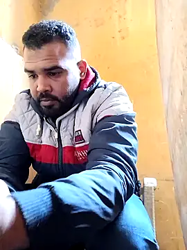 Snapshot of ListedLoin chatting on 02.07.25 ListedLoin online show from 02.07.25