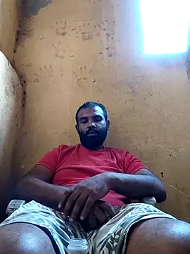 Snapshot of ListedLoin chatting on 11.07.25 ListedLoin online show from 11.07.25