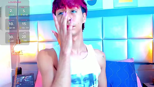 ariel villa online show from 02.13.25