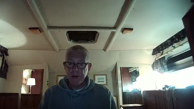 Snapshot of shaun63m chatting on 09.14.25 shaun63m online show from 09.14.25