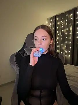  MayShy  online show from 01.06.25