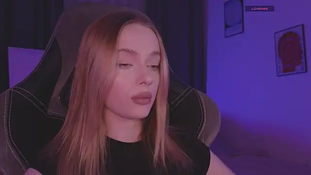  MayShy  online show from 09.09.25