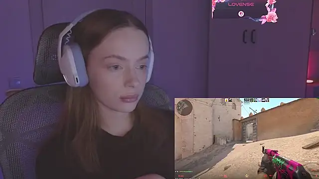  MayShy  online show from 10.30.25