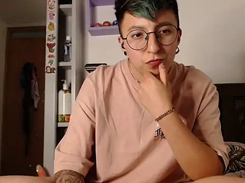 Sexyboy 666 online show from 11.21.25