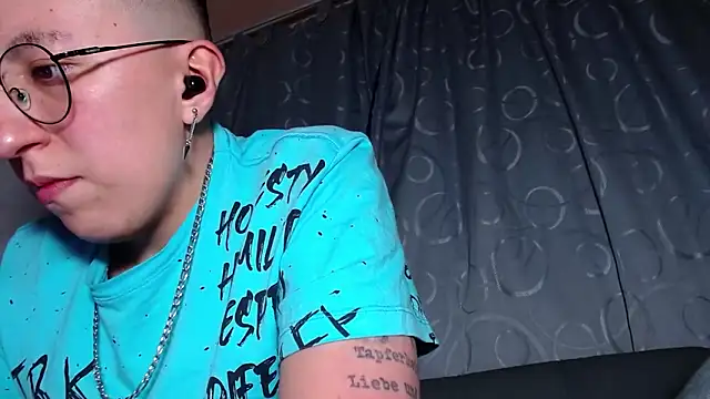 Sexyboy 666 online show from 11.26.25