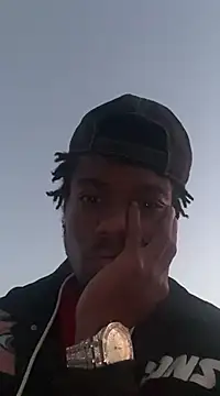 SlimeCrownzOut5 online show from 12.17.24