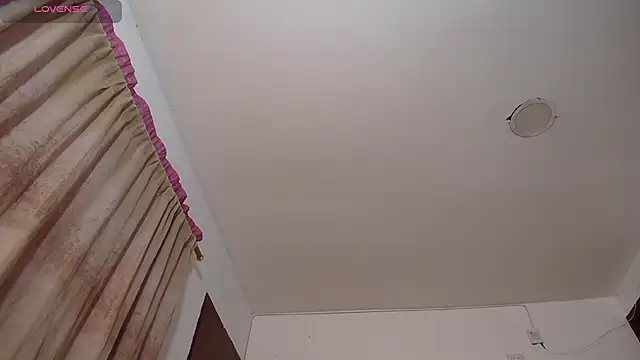 Snapshot of cataleyya_666 chatting on 01.31.25 cataleyya 666 online show from 01.31.25