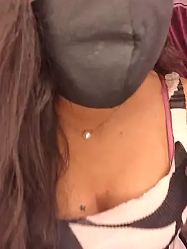 Snapshot of Tanvi-patil chatting on 09.29.25 Tanvi-patil online show from 09.29.25