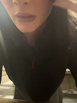 Snapshot of hrnxyygirl chatting on 12.12.24 hrnxyygirl online show from 12.12.24