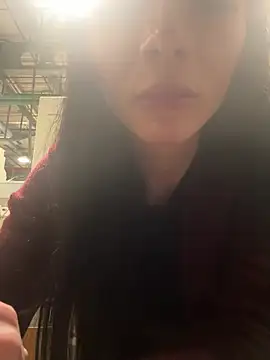 Snapshot of hrnxyygirl chatting on 12.17.24 hrnxyygirl online show from 12.17.24