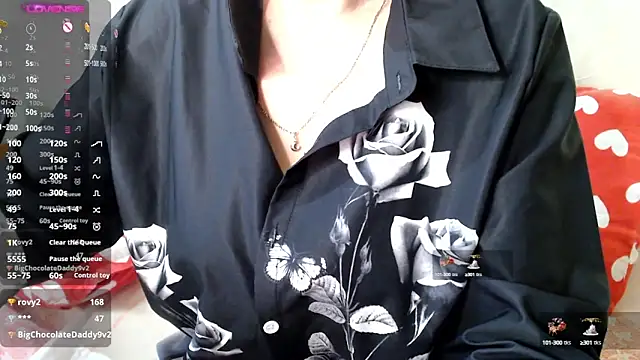 Snapshot of RoseStarr chatting on 03.19.25 RoseStarr online show from 03.19.25