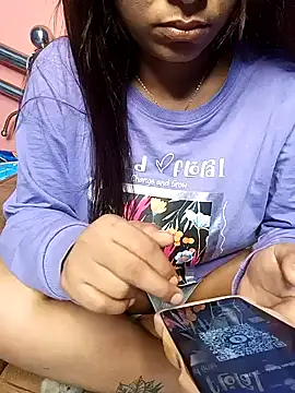 Snapshot of Divya_girl chatting on 01.16.25 Divya girl online show from 01.16.25